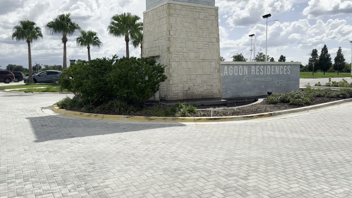 The Lagoon Residences entrance at Epperson in Wesley Chapel, Florida